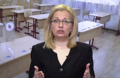 Senator Laura Georgescu: Guvernul desfiinţează corpul naţional de experţi în management educaţional pentru a favoriza numirile politice în şcoli