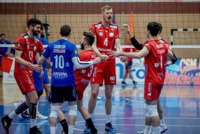 CSM Arcada a obţinut prima victorie în play-off, CSU Belor a luat un set în fieful campioanei