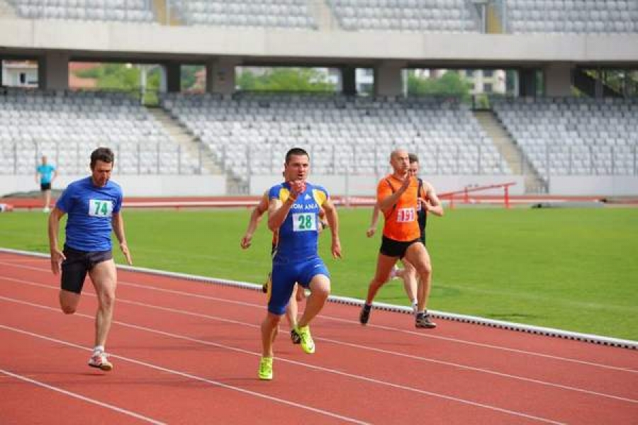 Pompierii din Galaţi, campioni la altetism