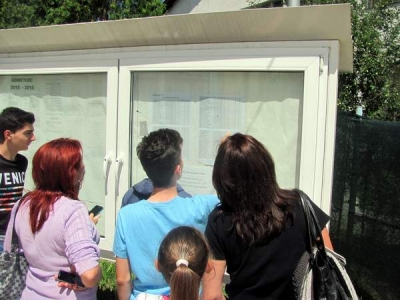 Aproape 500 de locuri libere, pentru toamnă, la liceele din Galaţi