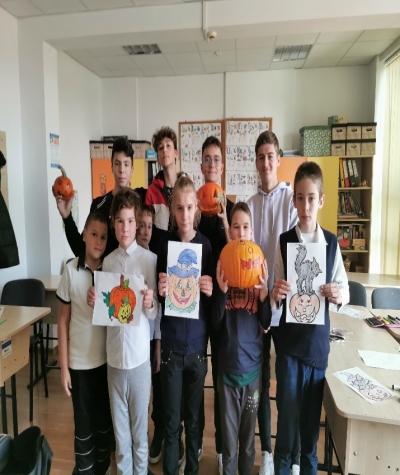 Proiect Educaţional „HALLOWEEN” la Şcoala Profesională Specială „Emil Gîrleanu” Galaţi (FOTO)