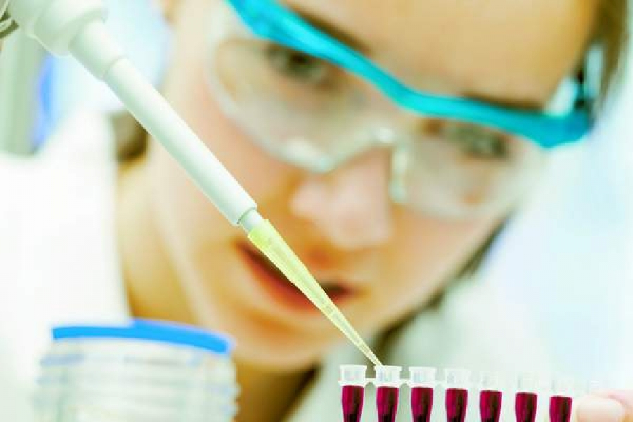 13 tipuri de cancer ar putea fi depistate timpuriu datorită unui simplu test sanguin