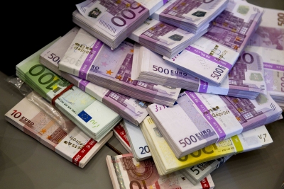 MFE: Rata absorbţiei fondurilor europene a ajuns la aproape 1%
