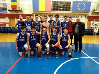 Băieţii Under 16 de la CSM Phoenix ştiu să câştige