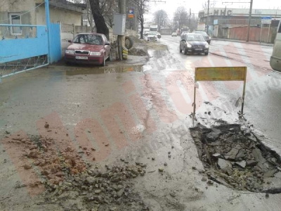 Surpare în asfalt pe Coşbuc