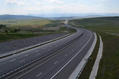 Moldova trebuie legată prin autostrăzi de Transilvania, altfel vor fi probleme sociale mari