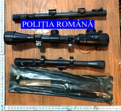Gălăţean găsit cu un întreg arsenal asupra sa (FOTO)