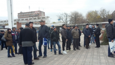 Mitingul anunţat de Sindicatul ”Solidaritatea” s-a transformat în ”adunare consultativă”