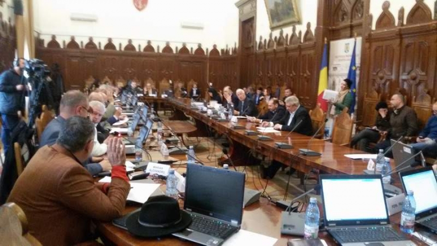 Primăria îi angajează avocat Societăţii Gospodarire Urbană, după ce a dat-o în judecată