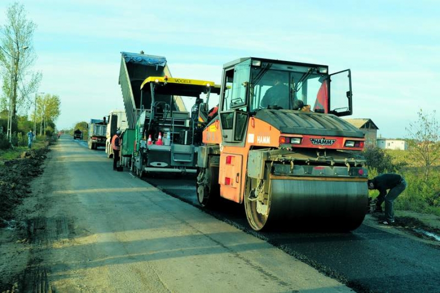 453 milioane de euro pentru dezvoltarea infrastructurii din mediul rural şi protejarea patrimoniului cultural