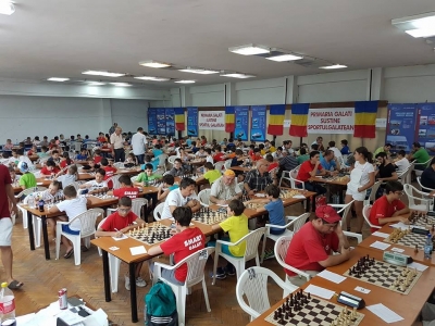 21 şahişti gălăţeni de la Smart, Genius, Diana şi Şah Club participă la Europene