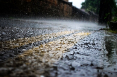 METEO ALERT: Judeţul Galaţi, sub COD PORTOCALIU de ploi torenţiale, vijelii şi grindină