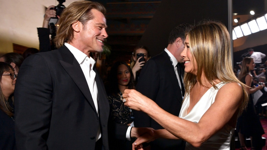 Brad Pitt şi Jennifer Aniston au acaparat atenţia la gala premiilor Sindicatului Actorilor Americani