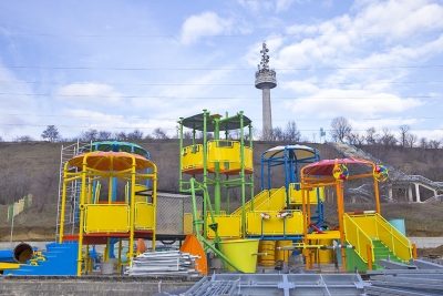 Avansează lucrările la Aqua Park-ul de la Plaja Dunărea (FOTO)