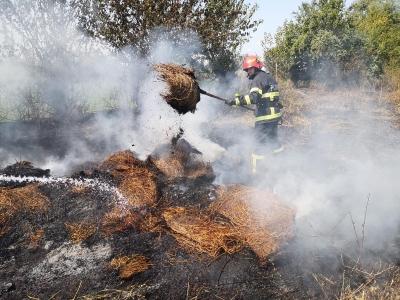 Tulcea: 3 incendii produse în mai puţin de o oră