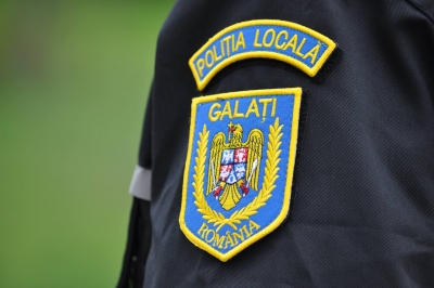 10 şcoli şi licee din Galaţi, în atenţia poliţiştilor locali