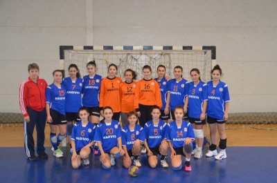 Nouă junioare de la Handbal Art, Danubius 2010 şi United bat la porţile Naţionalei de cadete