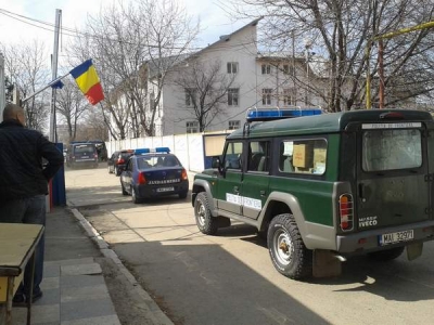 Reţea de contrabandă anihilată după o acţiune în forţă