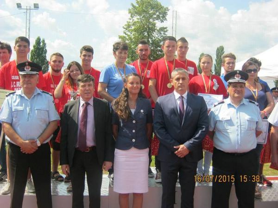 Echipa „Colegiului Elena Doamna” a devenit campioană naţională