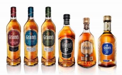 A oferit whisky drept mită ca să îşi recupereze maşina indisponibilizată