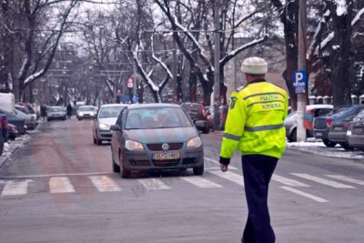 Sute de amenzi pentru şoferii din Galaţi şi Tecuci