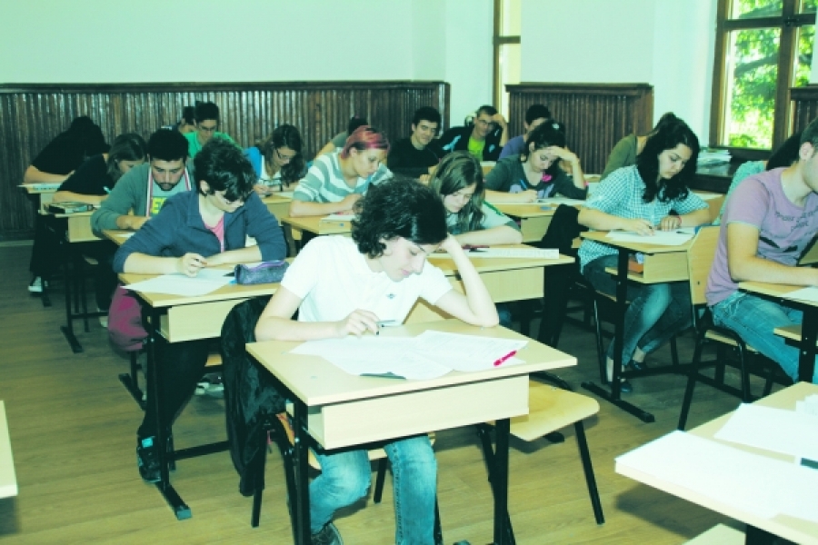 În şcolile din Galaţi, de Ziua Educaţiei, este liber şi nu prea