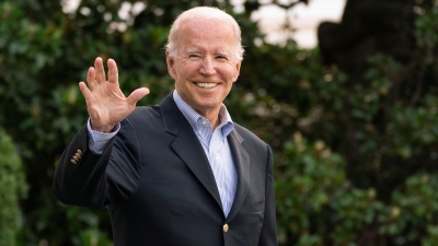 Vindecat în sfârșit de COVID-19, Joe Biden a plecat în concendiu