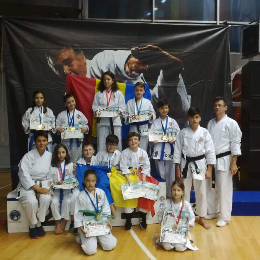 52 de medalii gălăţene la Mondialele de Karate Fudokan