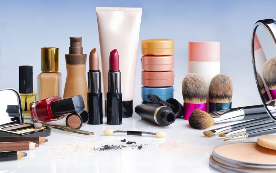 Piaţa de cosmetice din România, avans de aproape 50% în ultimii 5 ani