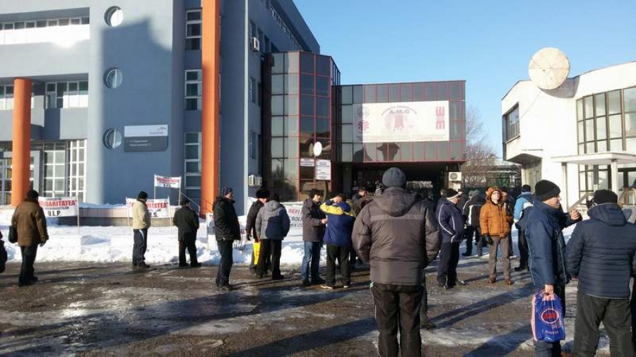 Protest anemic: Puţini siderurgişti au fost dispuşi să-şi strige nemulţumirile