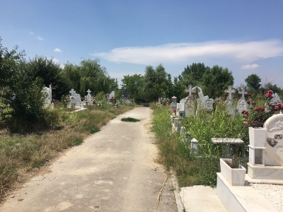 Cresc din nou tarifele în cimitirele din Galaţi