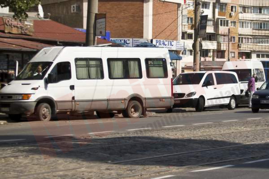 Staţia de maxi-taxi de la General naşte nemulţumiri