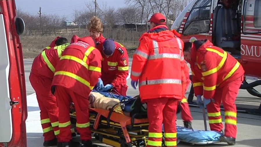 UPDATE: A vrut să vâneze o vulpe, dar şi-a împuşcat băiatul