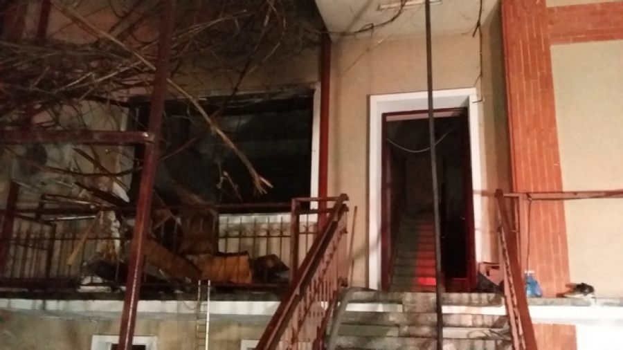 Deflagraţie de la o acumulare de gaze într-o vilă de pe str. Eroilor