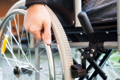 Agenţiile teritoriale pentru plăţi preiau din 2019 plata prestaţiilor sociale pentru cei cu handicap