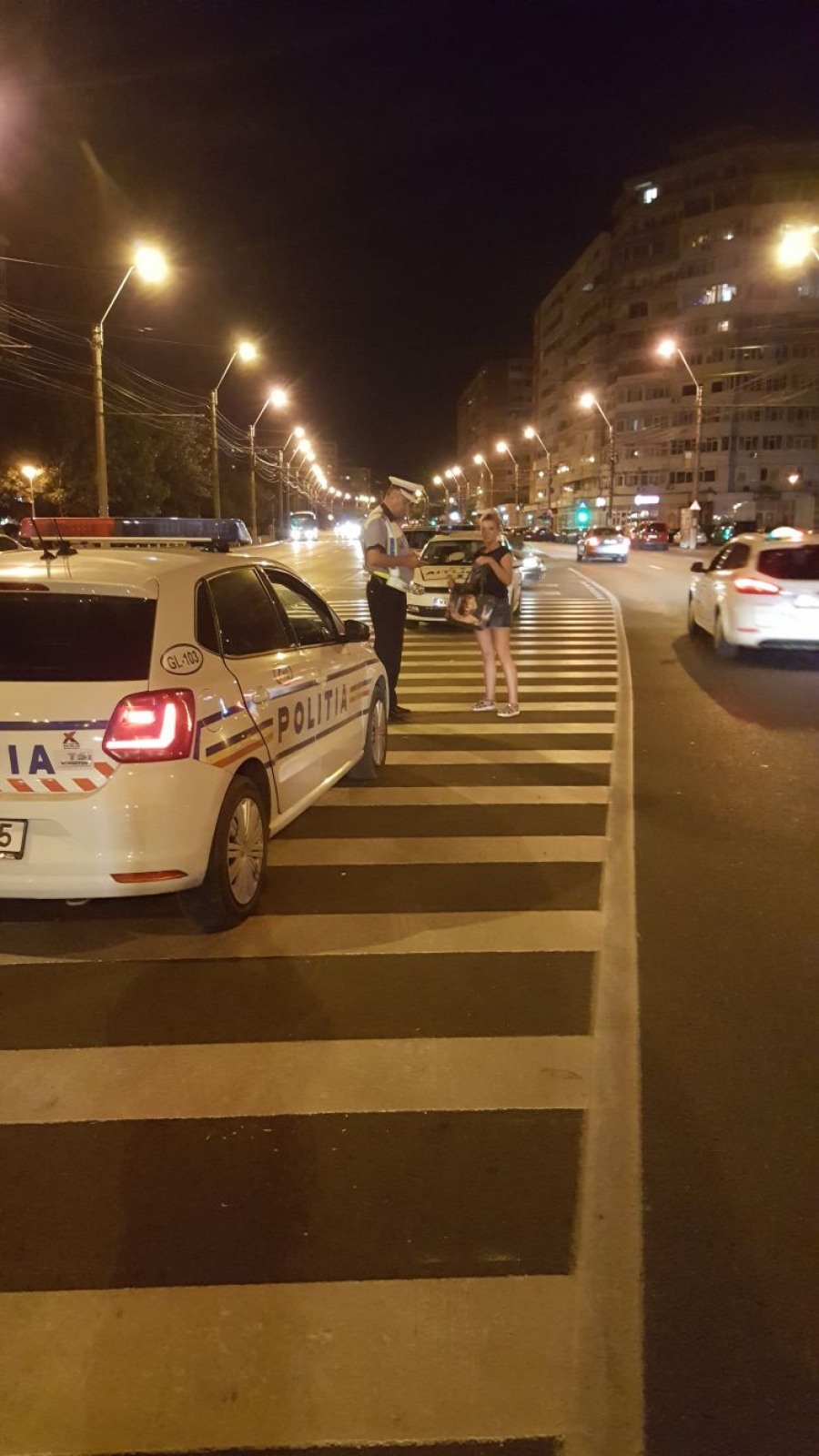Şoferi beţi prinşi cu mirese ”de furat“
