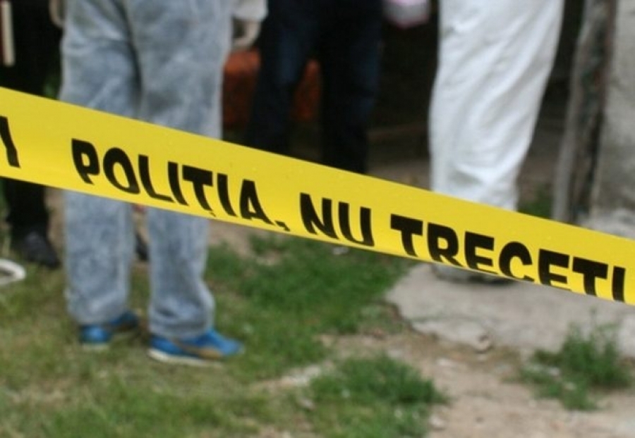 Moarte suspectă la Brăila: Bărbat găsit mort în curtea casei