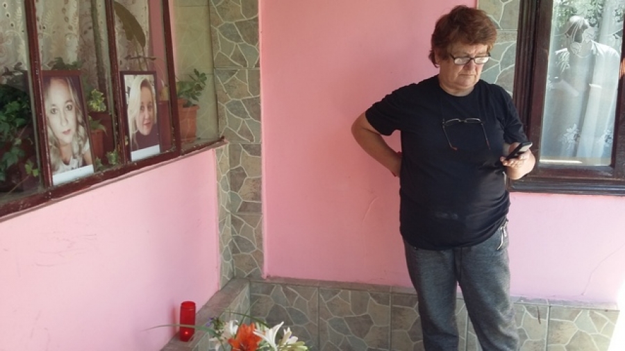Fiica i-a fost ucisă în Spania şi nici nu are cu ce o aduce acasă