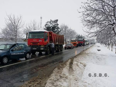 Copil rănit din cauza unui şofer vitezoman pe zăpadă