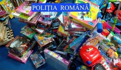 Poliţiştii gălăţeni au întocmit dosare penale pentru comercianţii de jucării contrafăcute