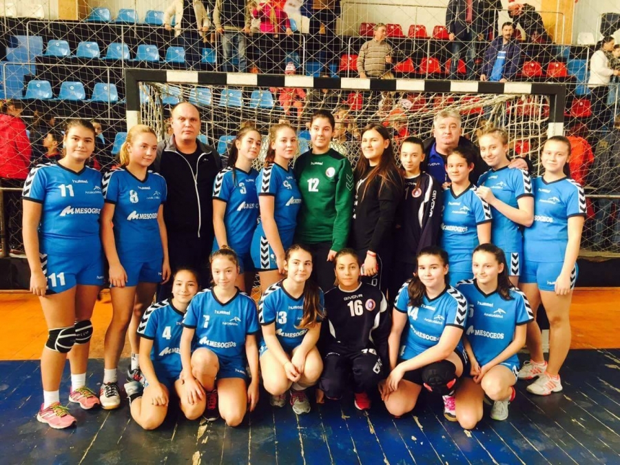 Junioarele III de la Danubius 2010, United şi Handbal Art îşi fac vacanţa de pe podium