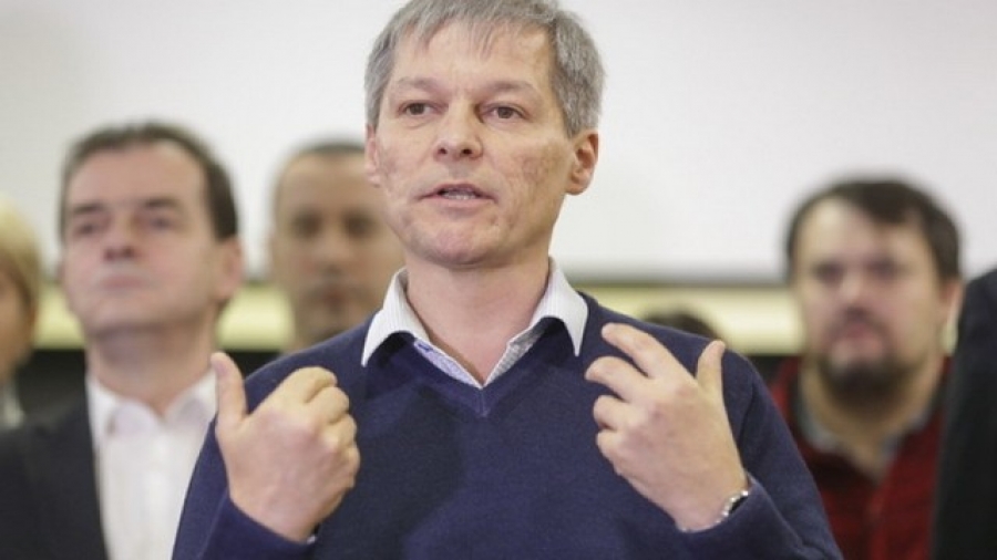 USR și Mişcarea lui Cioloş sau despre populismul antidemocratic (OPINIE)