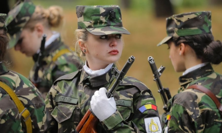 Armata Română recrutează la Galaţi elevi pentru admiterea în colegii militare