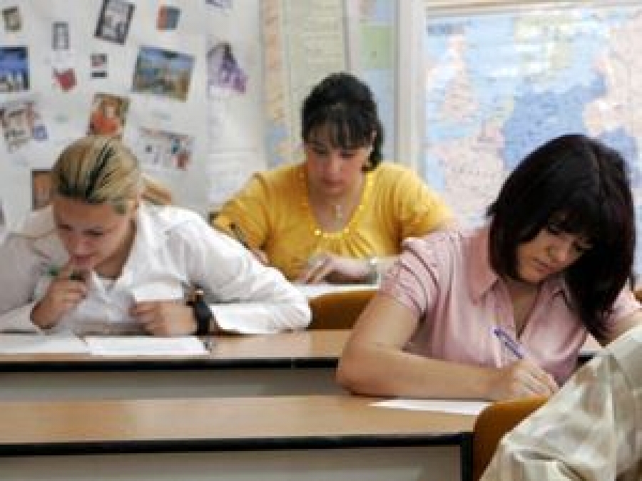 Definitivat 2017- 30% dintre profesori nu au promovat proba scrisă