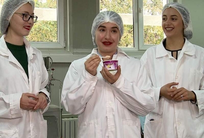 Whoopie Ice, cea mai medaliată îngheţată bio produsă în laboratoarele Facultăţii de Ştiinţa şi Ingineria Alimentelor Galaţi