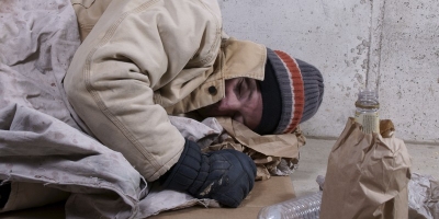 În plin COD PORTOCALIU de ger, oamenii străzii din Galaţi refuză CATEGORIC internarea