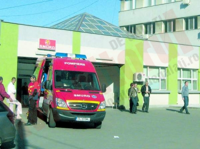 Sfârşit de săptămână plin pentru serviciile de urgenţă