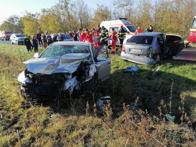 Galați: Grav accident rutier cu victime, pe DN 24 D (FOTO)