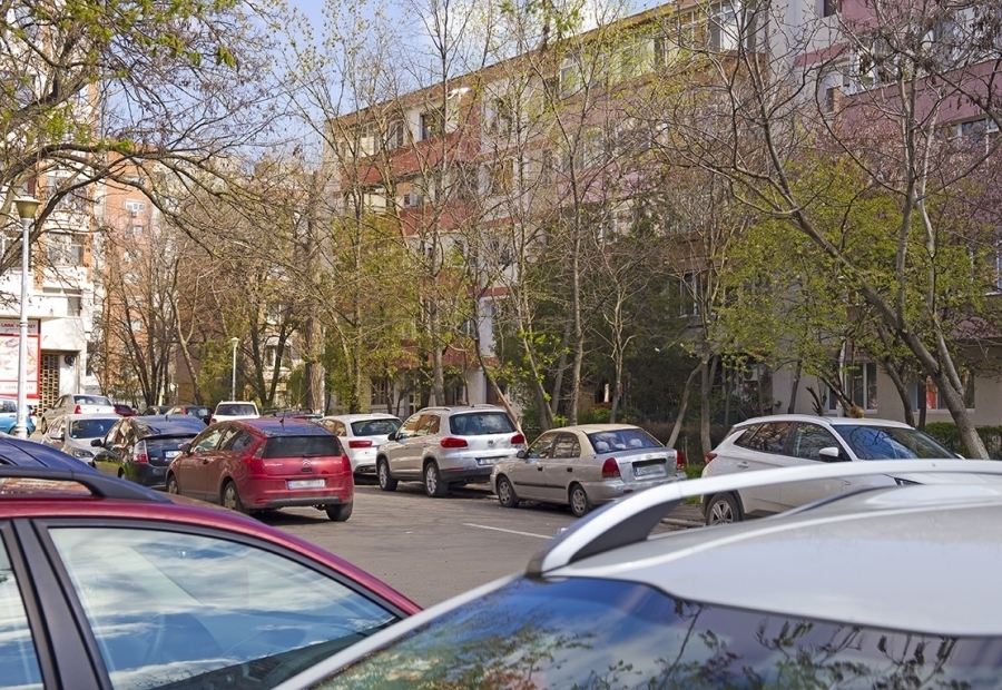 Primăria Galați, precizări legate de parcări: Cât costă și cum se atribuie