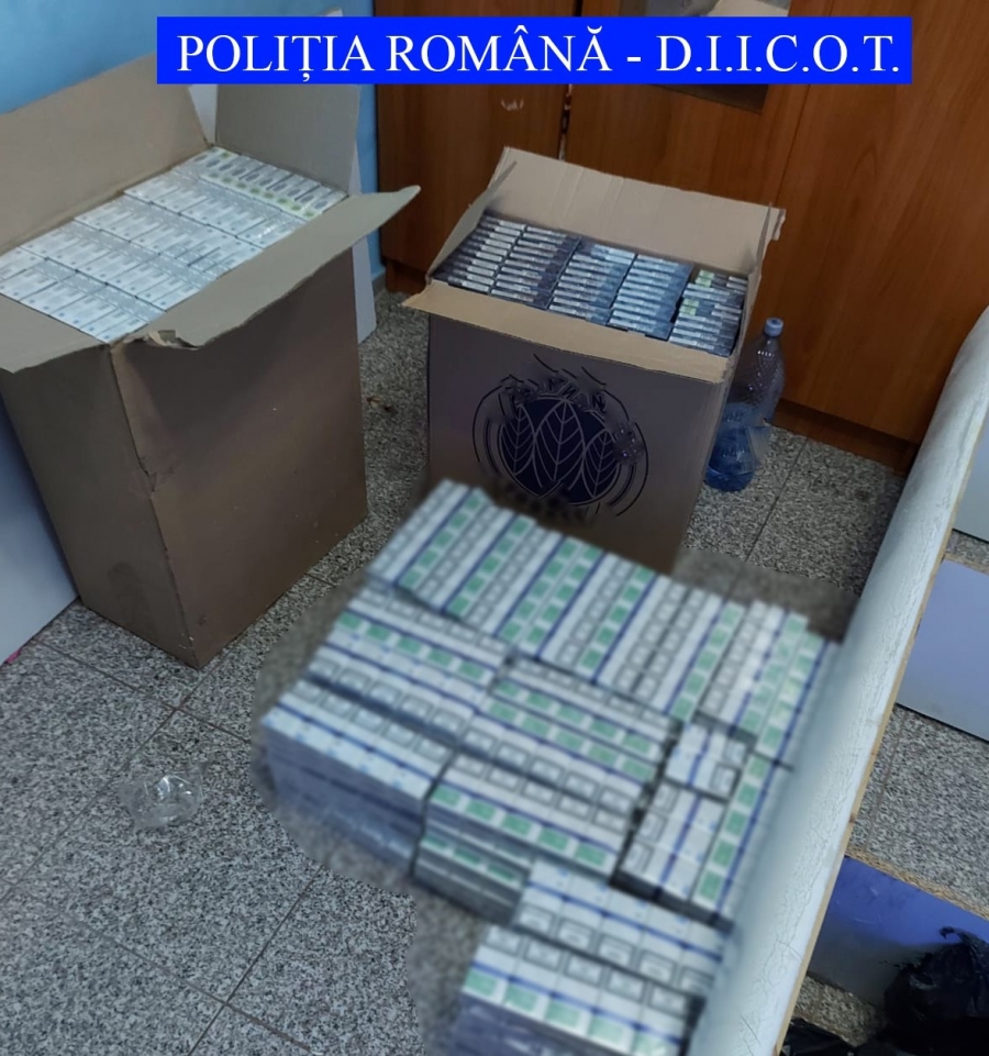 Galaţi: Percheziţii într-un dosar de contrabandă cu ţigarete (FOTO/VIDEO)